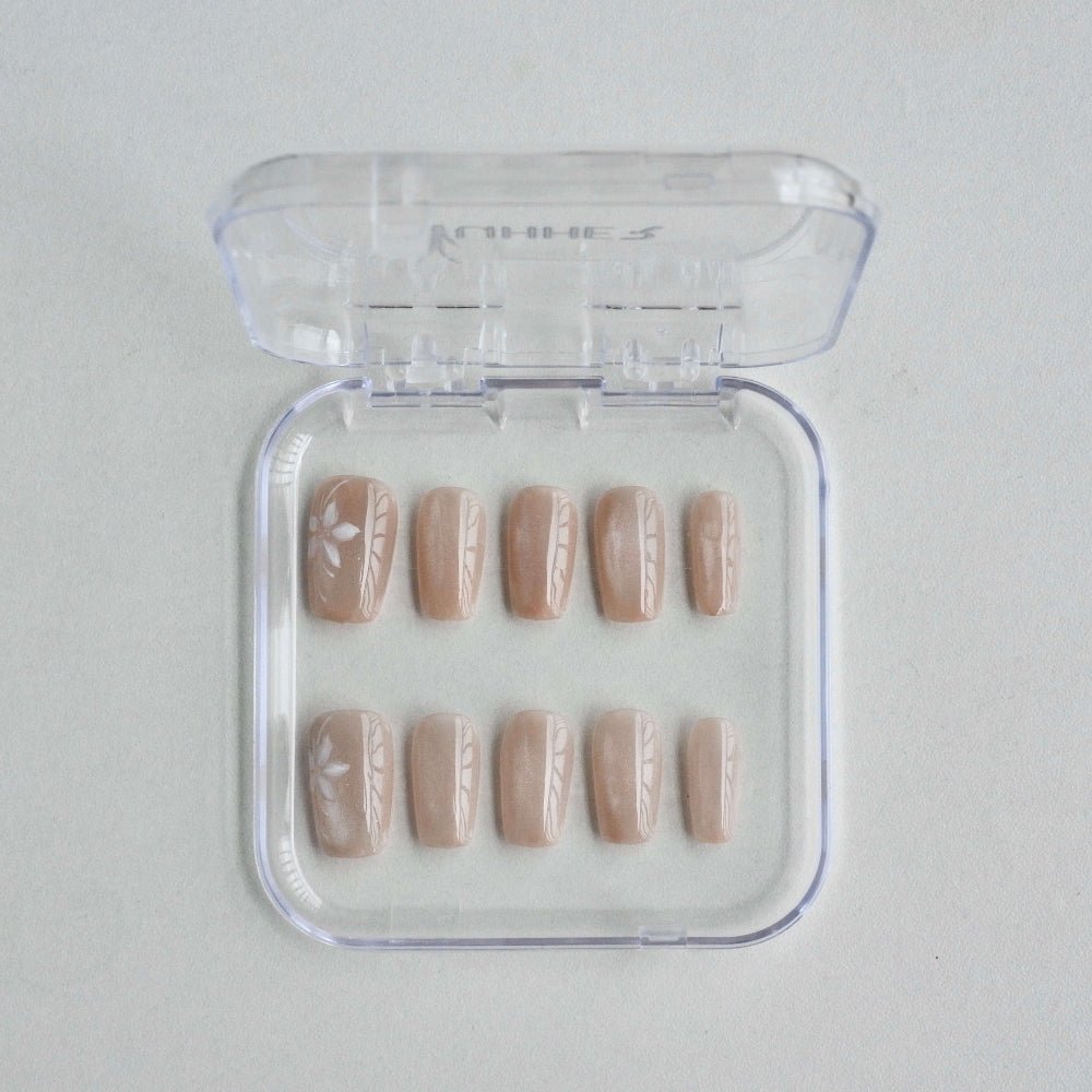 Floral Whispers | Handmade Nude Pink Floral Press - On Nails – Natural Short Length Set - Yuhher