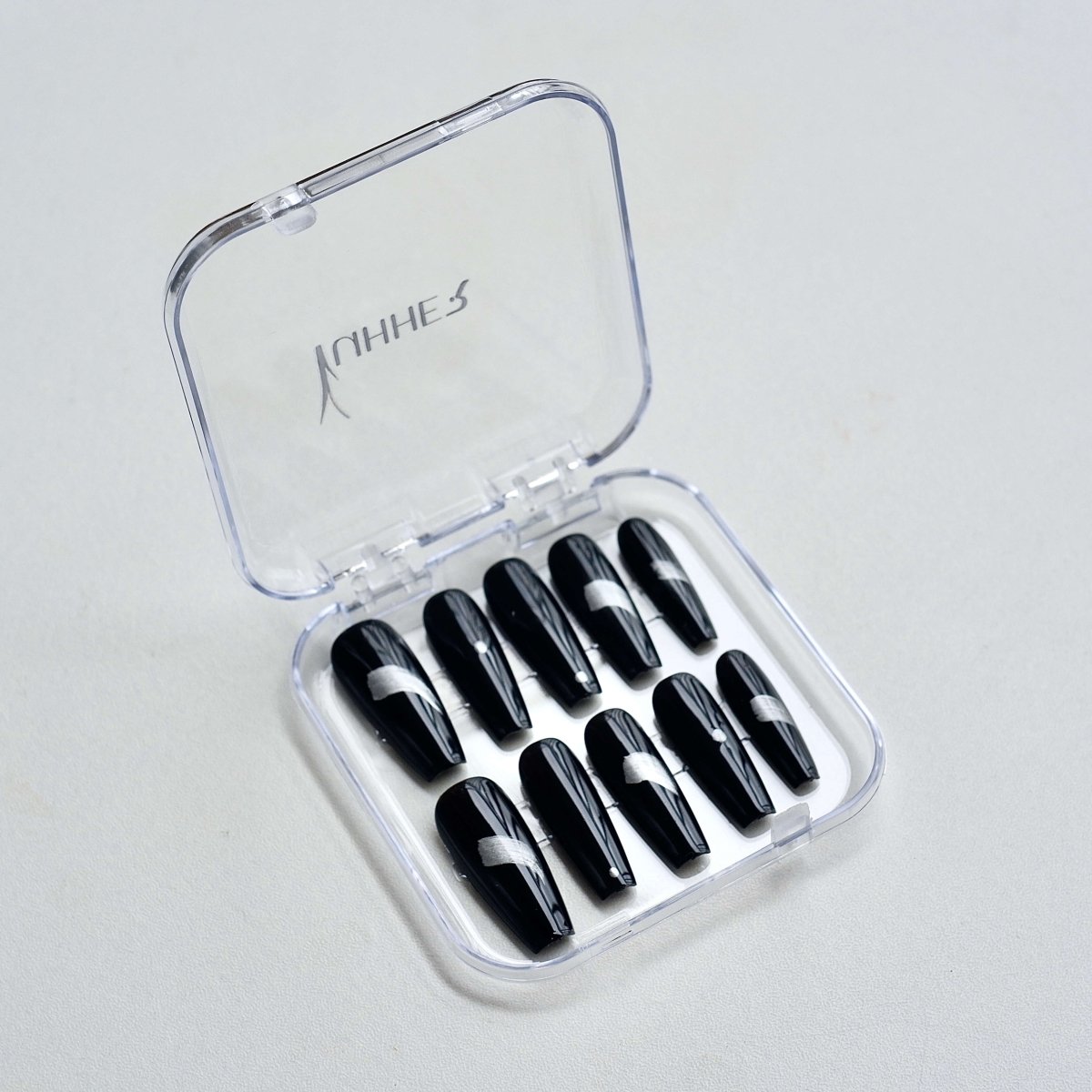 Glossy Black Abstract Press - On Nails – Handpainted Chrome Design | Reusable & Minimalist - Yuhher